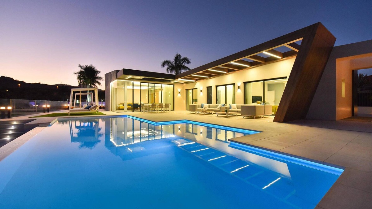 San Bartolome de Tirajana Villa | Villa Salobre Lux | Luxury Retreat in Gran Canaria | Private Outdoor Pool | BBQ.