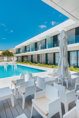 Cabeco da Ponta Hotel | Vila Baleira Village