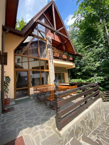 Sinaia Apartment | Vila Dani