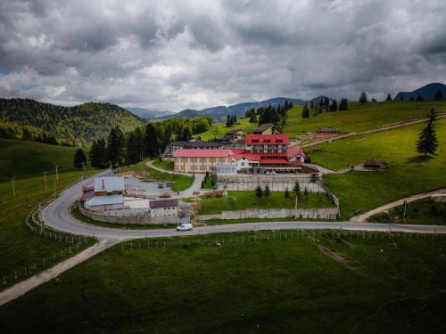 Dambovicioara Resort | Vila Dealul Sasului