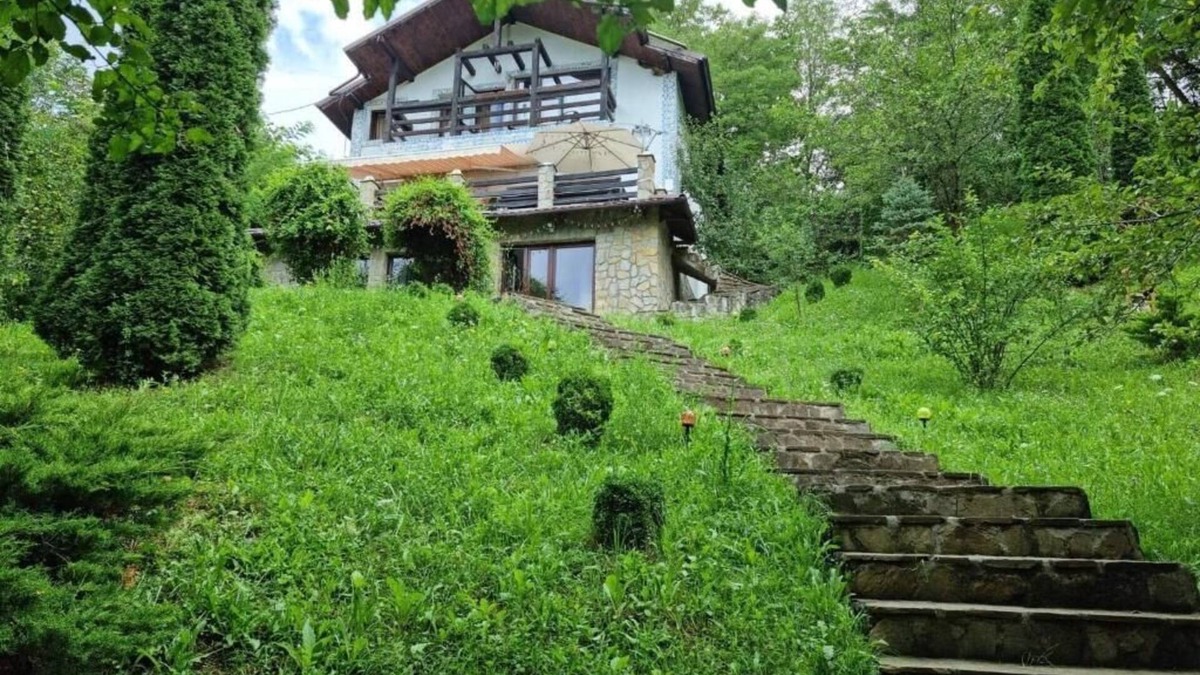 Breaza de Jos Villa | VILA GIGI Breaza, ideal for holiday in the Prahova Valley with friends or family