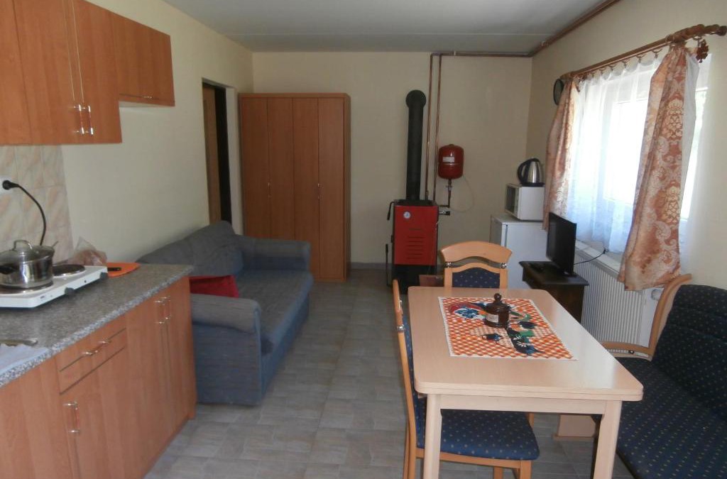 Chocerady Apartment | Vila Jaro