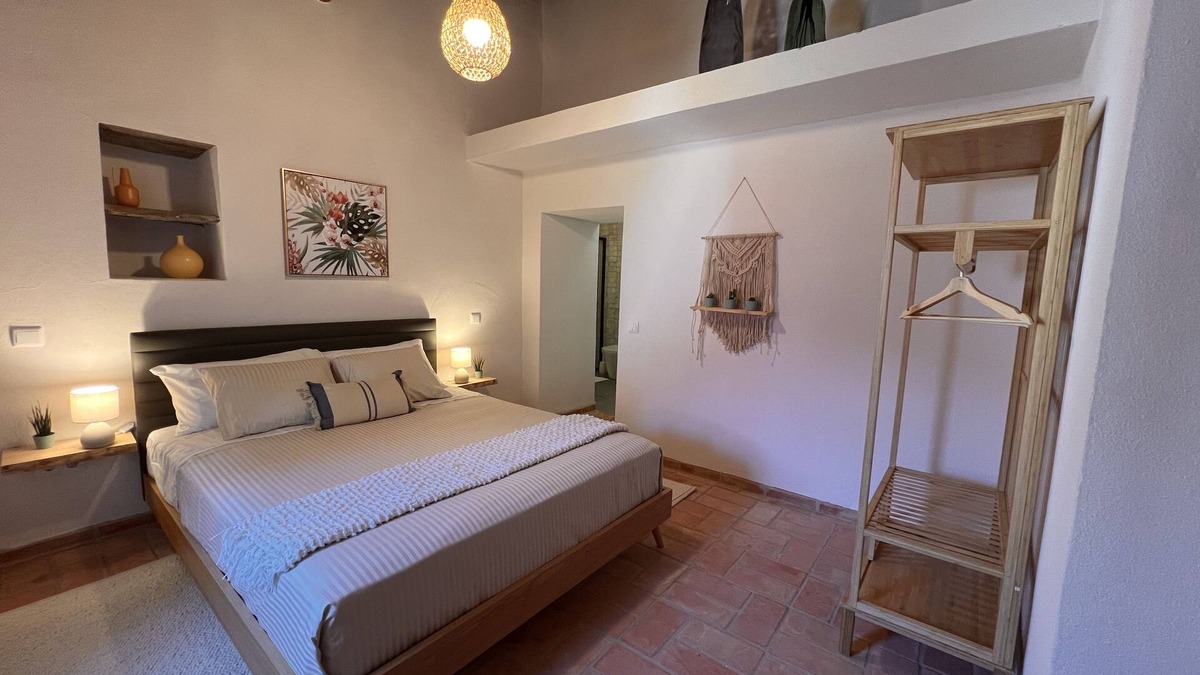 Charneca House | Vila Lobo - Casa Amêndoa