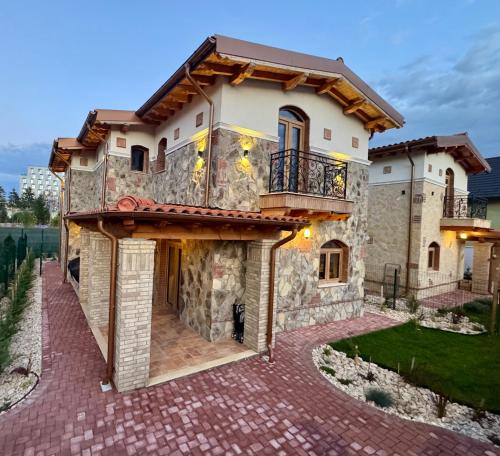 Tractorul Villa | Vila Luna Brașov