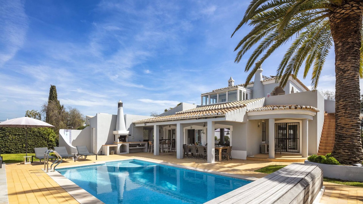 Mato Serrao Villa | Vila Nova 10