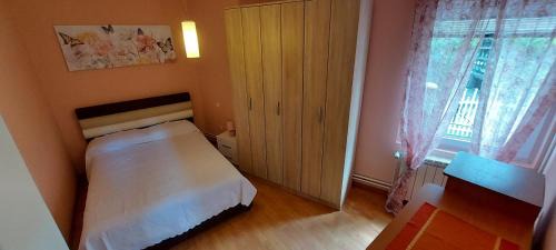 Donji Milanovac House | Vila Ondina