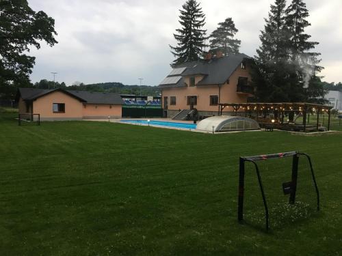 Mikulovice Villa | Vila u lesa - Mikulovice