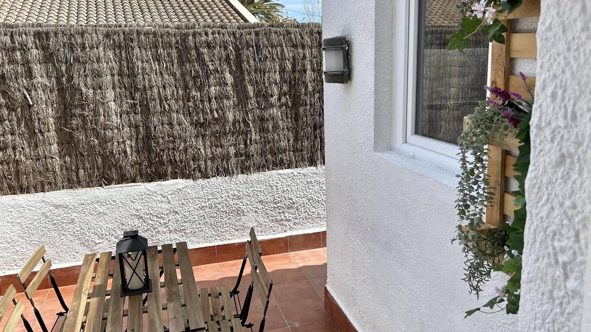 Vilassar de Mar Apartment | Vilamarlux VII Lovable Studio apartment close to the beach.
