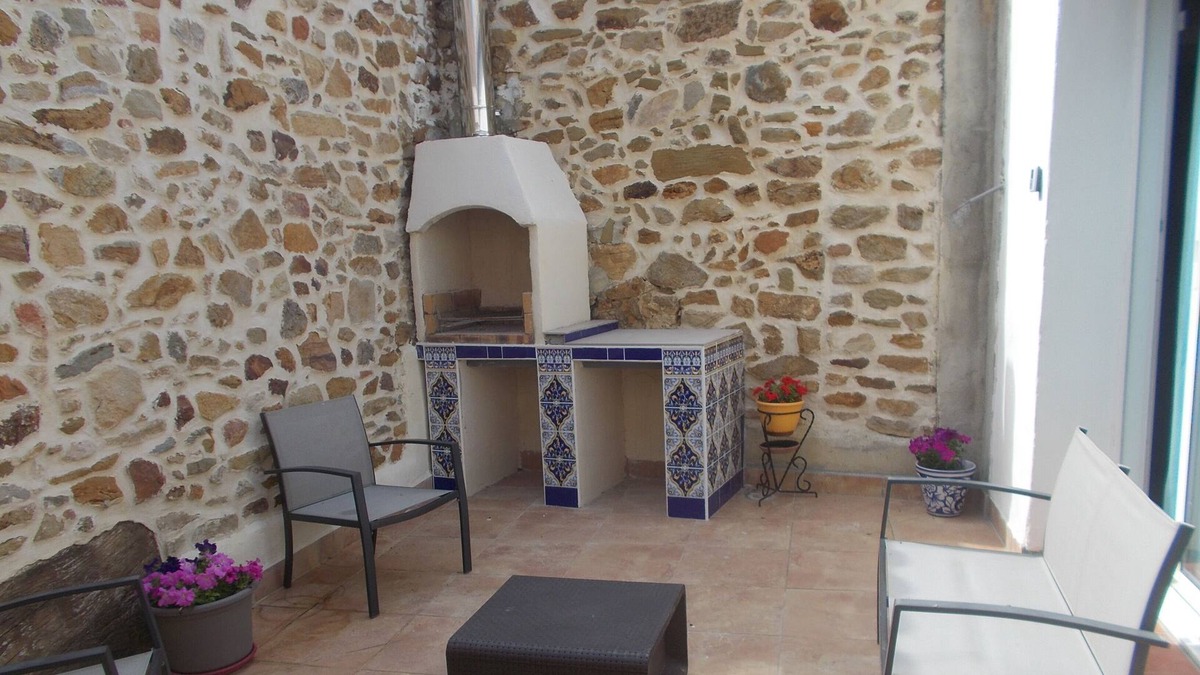 Saint-Andre-de-Roquelongue House | VILLAGE HOUSE 3 FACES WITH INNER COURTYARD, GARAGE 15 MIN FROM NARBONNE