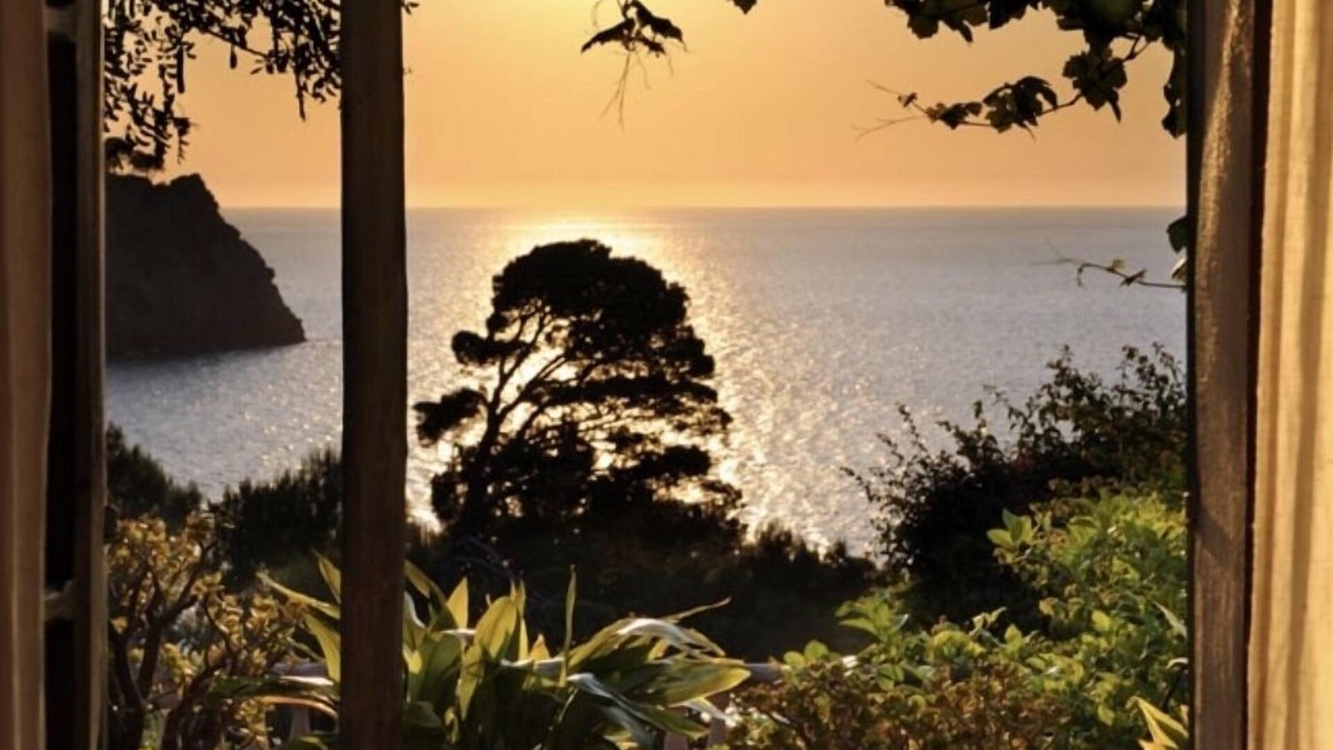 Deia Villa | Villa Única con Acceso al mar