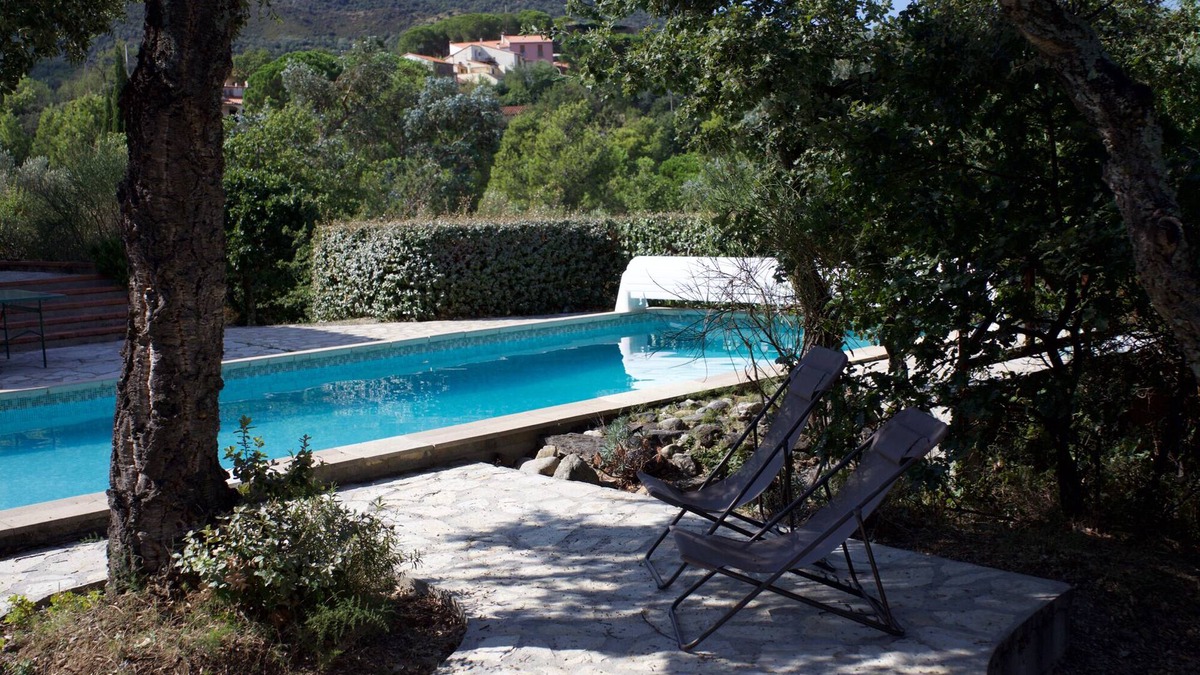 Montesquieu-des-Alberes House | Villa (12p), big pool, AC, beautiful view on the Canigou mountain. 2 families ok