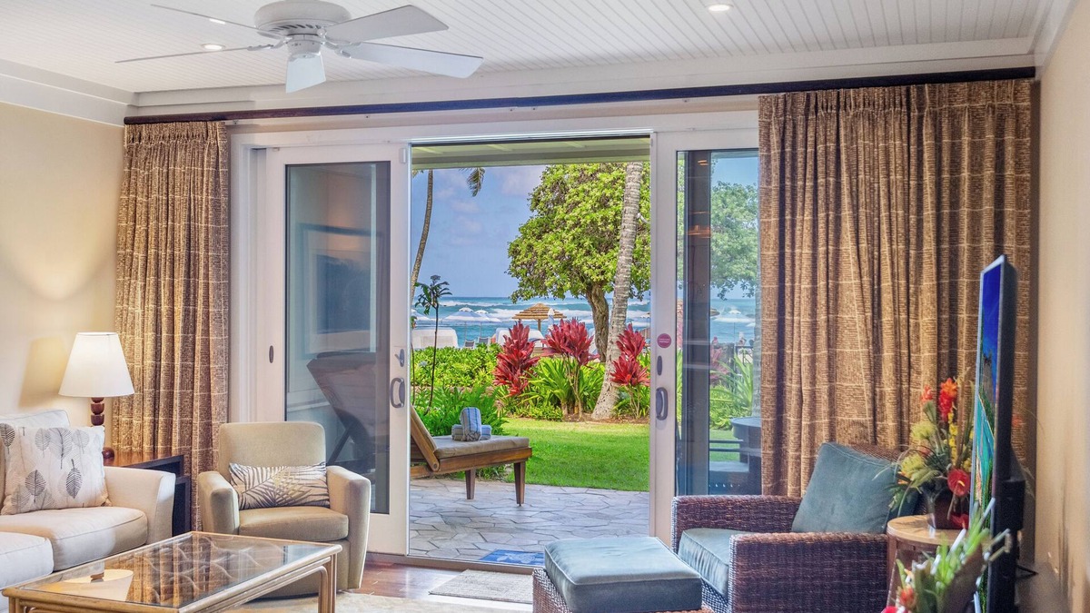 Kahuku Villa | Villa 102-103: Fall REDUCED 50%! OceanView Turtle Bay