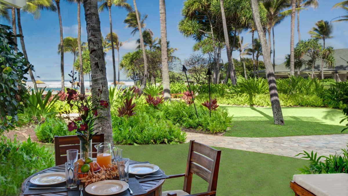 Kahuku Villa | Villa 105-106 OceanView Turtle Bay Beachfront