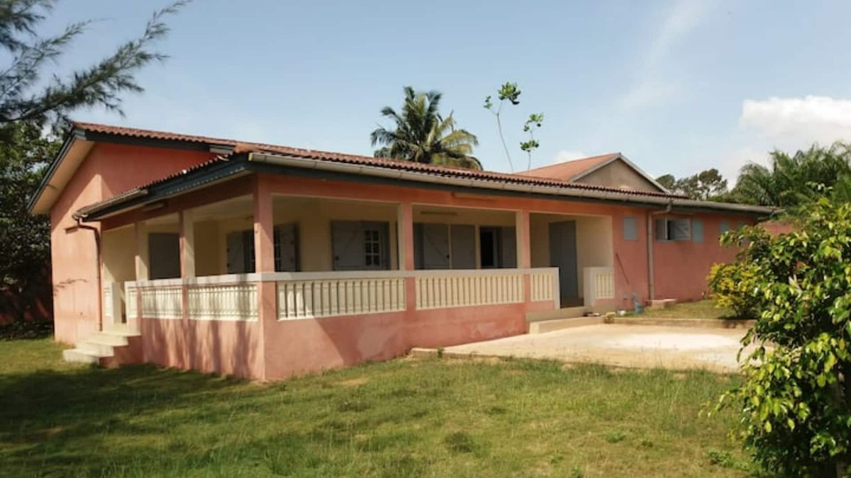 San Pédro Villa | Villa 240m2 San-Pedro Ivory Coast on 1700m2