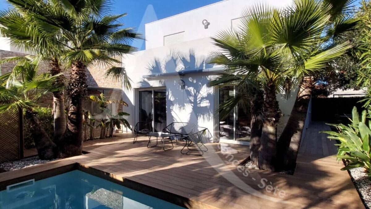 Sete Villa | Villa 3 chambres, 3 salles de bain, climatisation et piscine