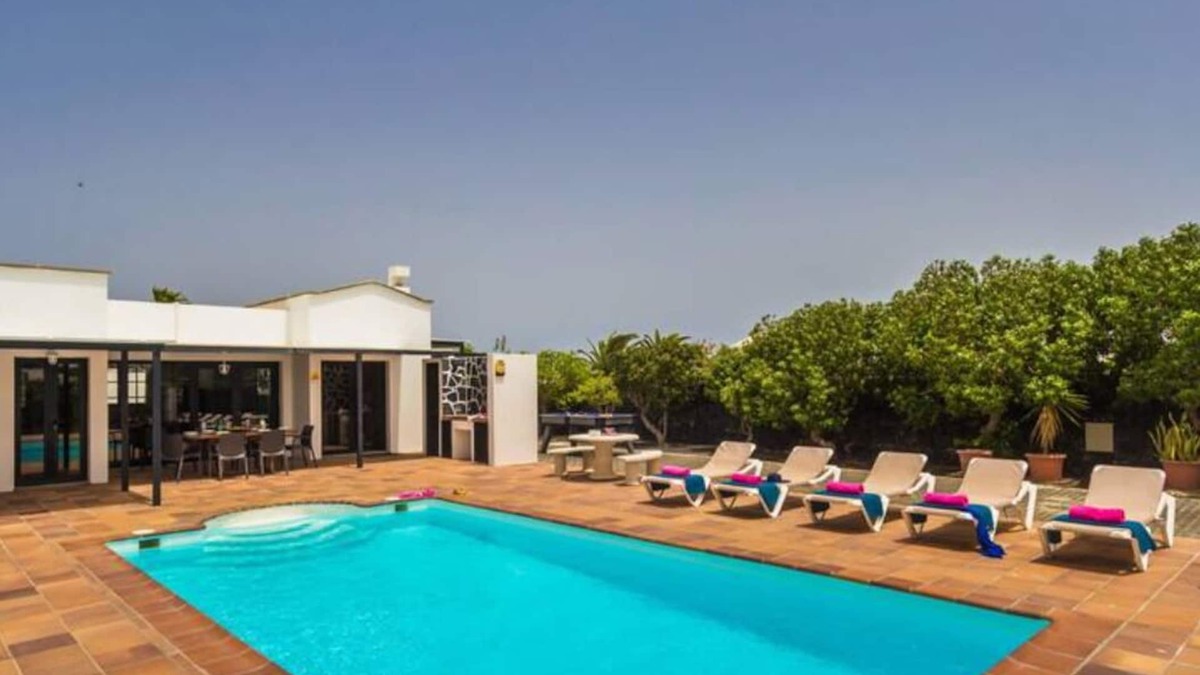 Playa Blanca Villa | Villa 3 dormitorios en Residencial Los Calamares