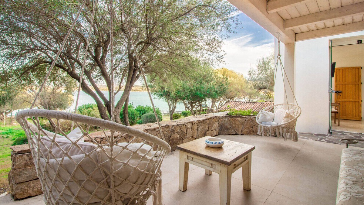 Golfo di Marinella Villa | Villa 30 metres of Marinella Beach with Parking!