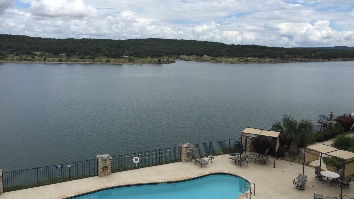 Highland Lake Estates Condo | VILLA 3225 - Panoramic Lakeview - All Island Amenities - WiFi & Washer/Dryer