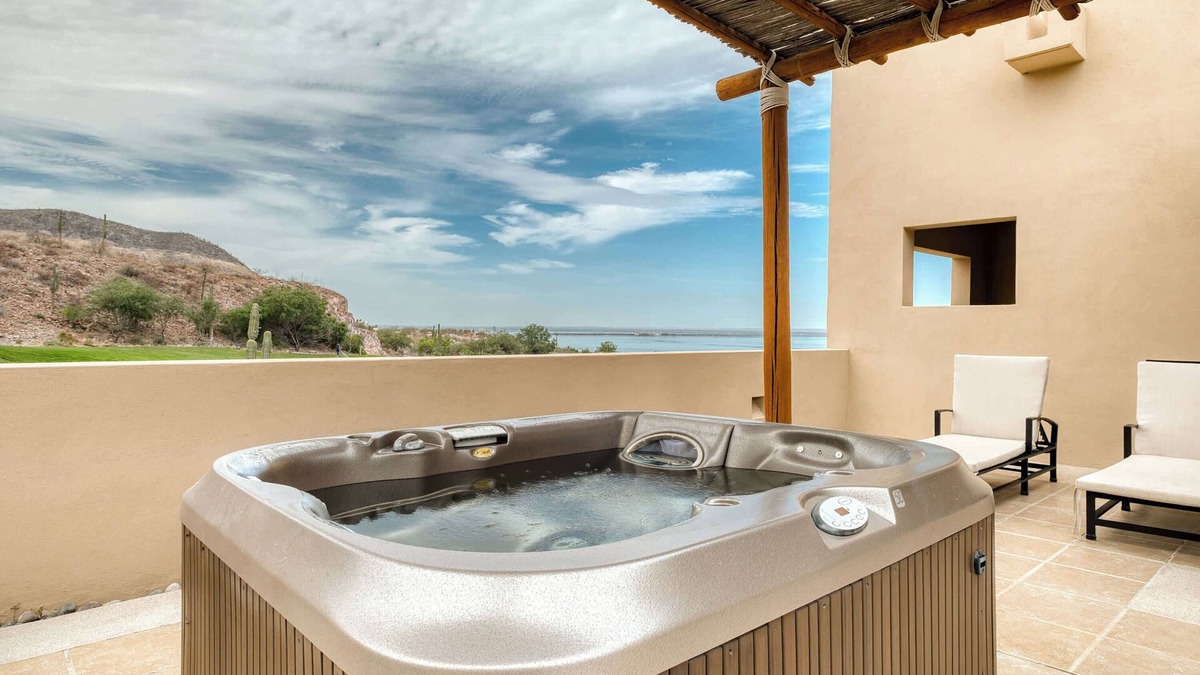 La Paz Apartment | Villa 3BR Ocean View & Jacuzzi at Colinas