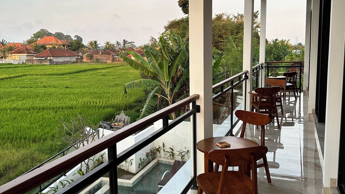 Mambal Villa | Villa 4BDR rice field view south of Ubud. Swimming pool + outdoor bath.