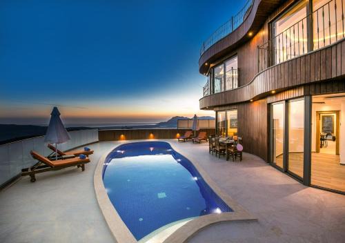 Islamlar Villa | Villa 5 Sleeps 6 Isolated Pool See and Montain View-Villa Kartal Yuvası