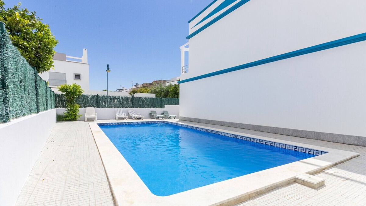 Manta Rota Ski Chalet | Villa 50m from the beach with private pool and WIFI by AlgarveManta (42V3)