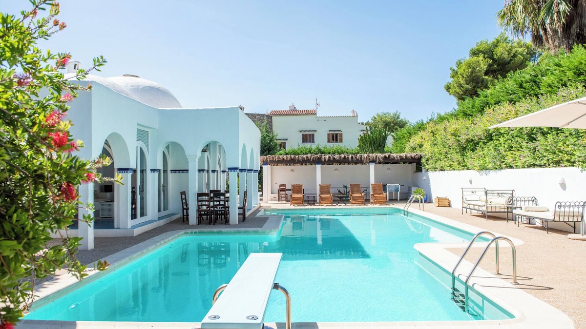 Santa Eulalia del Rio Villa | Villa, 5BR, Sea views, walk to the beach, pool house
