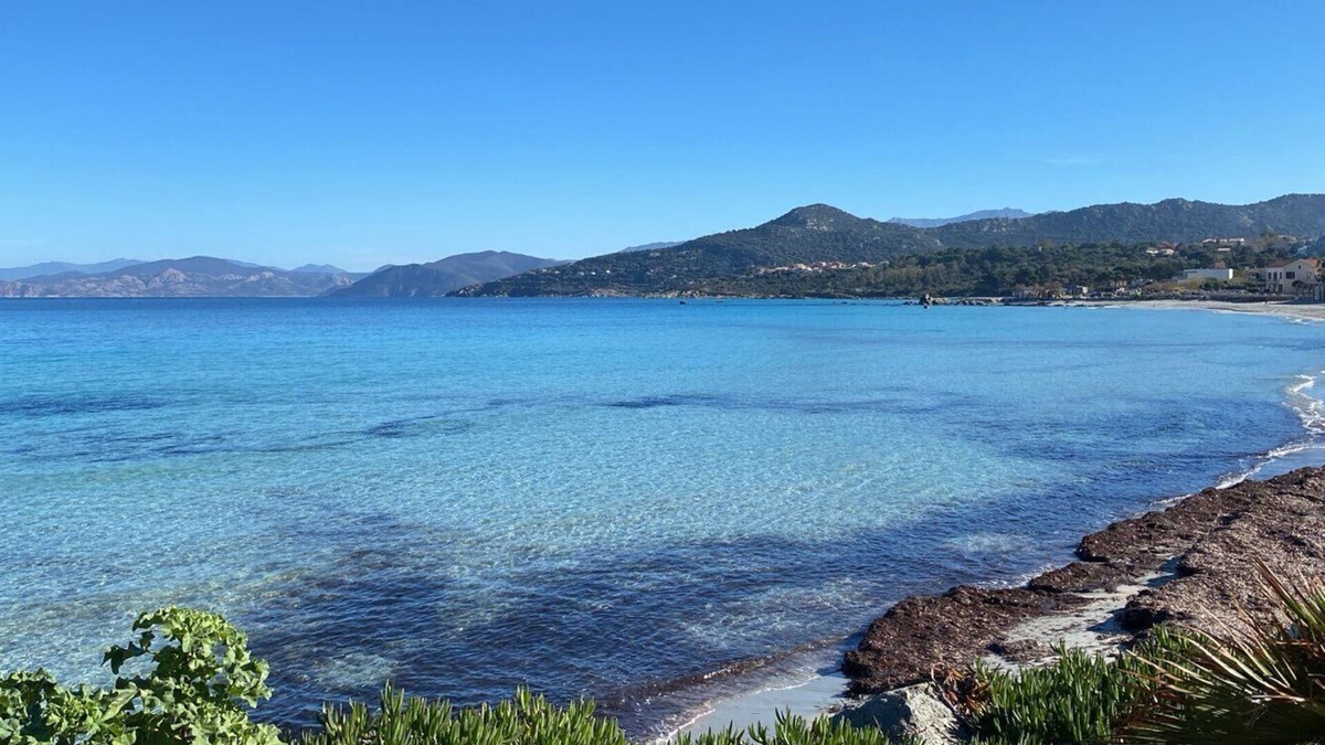 Belgodere Villa | Villa 6 Personnes Avec Jacuzzi Pour des Vacances de Rêves à 3 min de la Plage