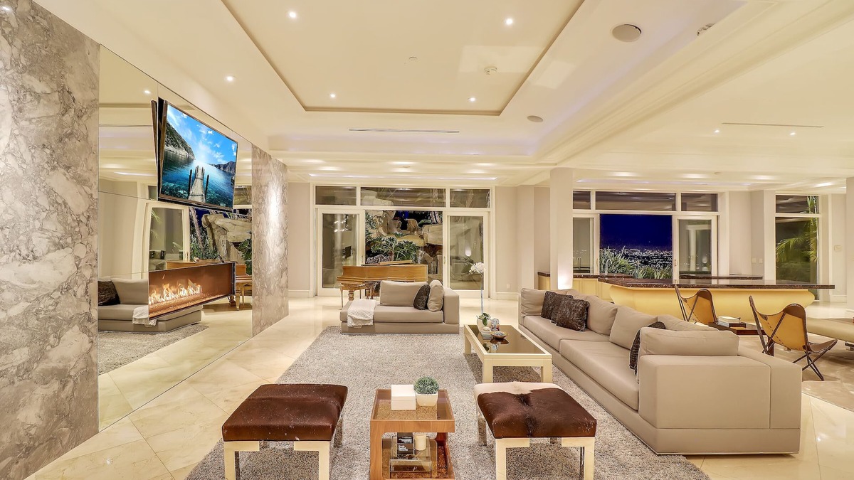 Trousdale Estates Villa | Villa 6bd Los Angeles View Modern Mansion - Fantastic!