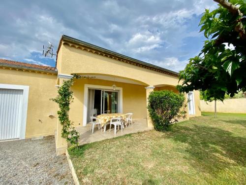 Vogue Villa | Villa 6p, 3ch avec grand jardin clos, clim, village classé de Vogue