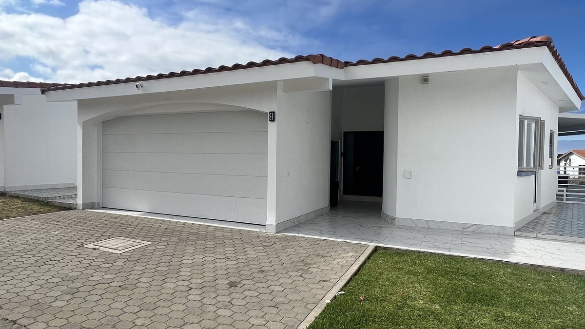Salsipuedes House | Villa #8. Beautiful full house, totally equipped, close to the sea.