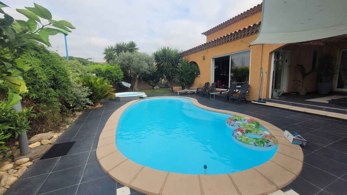 Saint-Cyprien House | Villa 8 people with pool and jacuzzi
