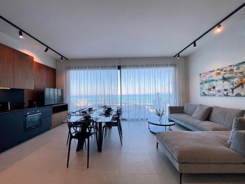 Polichrono Villa | Villa Adele