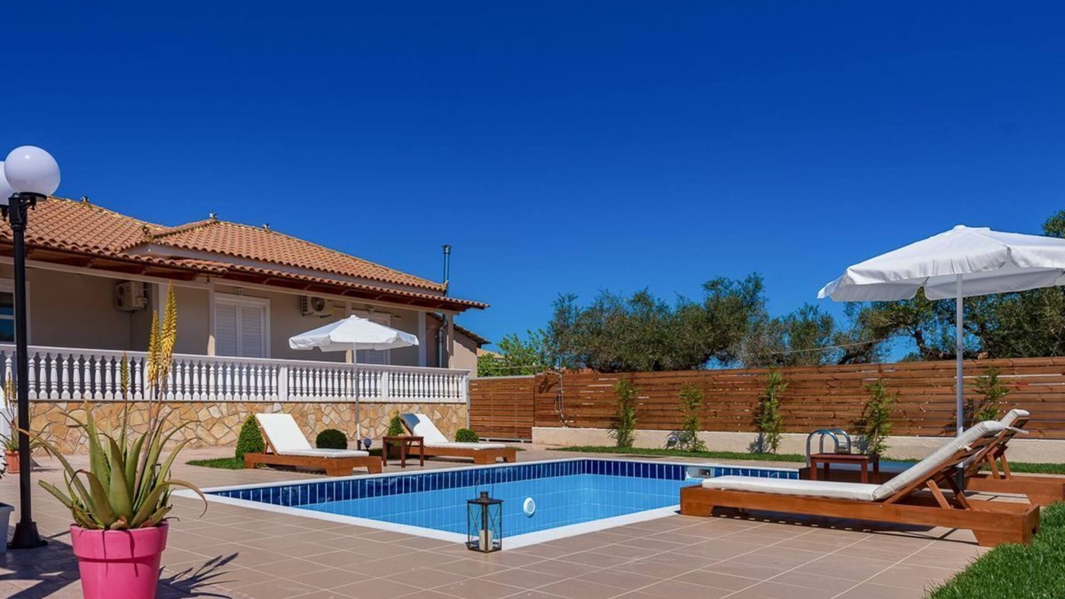 Agrilia Villa | Villa Agrilia - Three Bedroom Villa, Sleeps 8