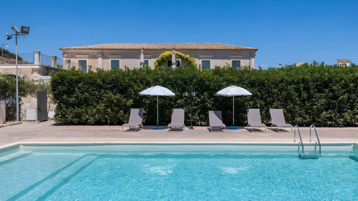 Modica Apartment | Villa Aguglie - Suite Rosa
