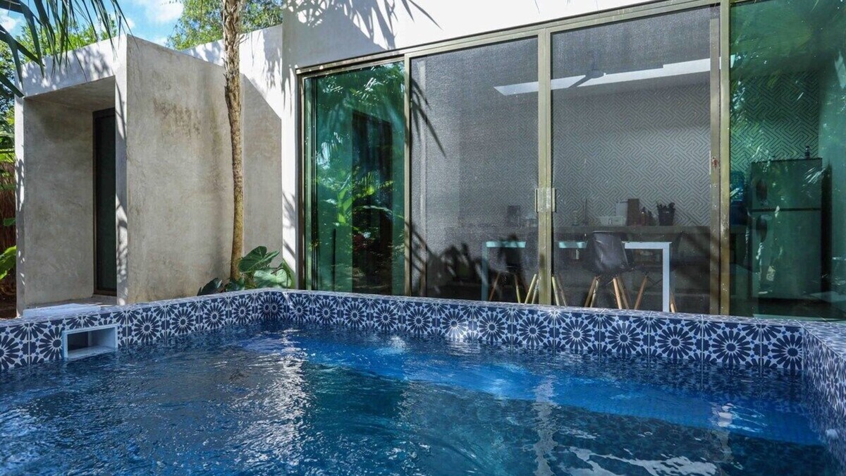 Buenavista Villa | Villa Alebrije, pool, AC near lagoon