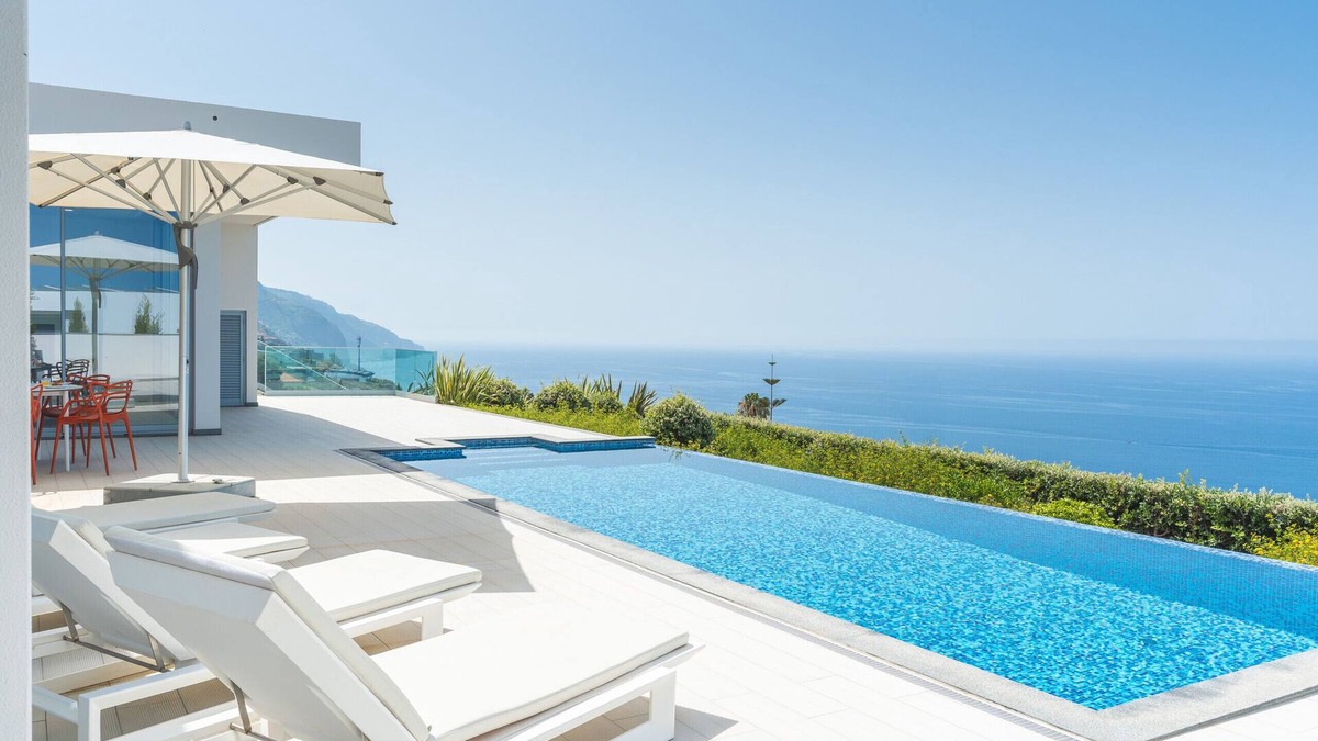 Estreito da Calheta Villa | Villa Alegria by Atlantic Holiday
