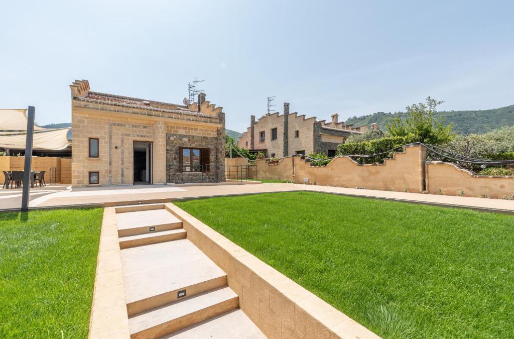 Mazzaforno Villa | Villa alla Baia dei Sette Emiri by Wonderful Italy
