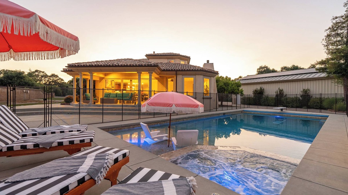 Templeton Villa | Villa Allegria Luxe-Pool/Spa, Casita, Sleeps 12