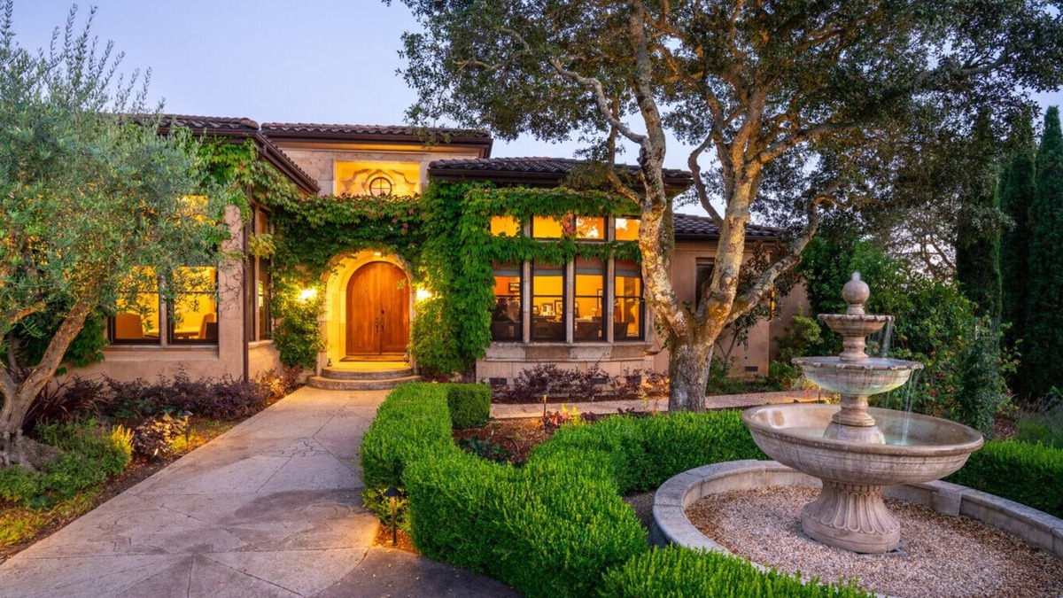 Santa Rosa Villa | Villa Amarosa by Beaux Maison - 4 BD All En-Suite