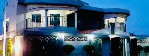 Ouagadougou Villa | Villa Amina splendid and elegant