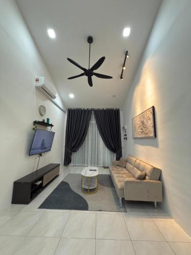 Tanjung Rambutan House | Villa Ammara Homestay