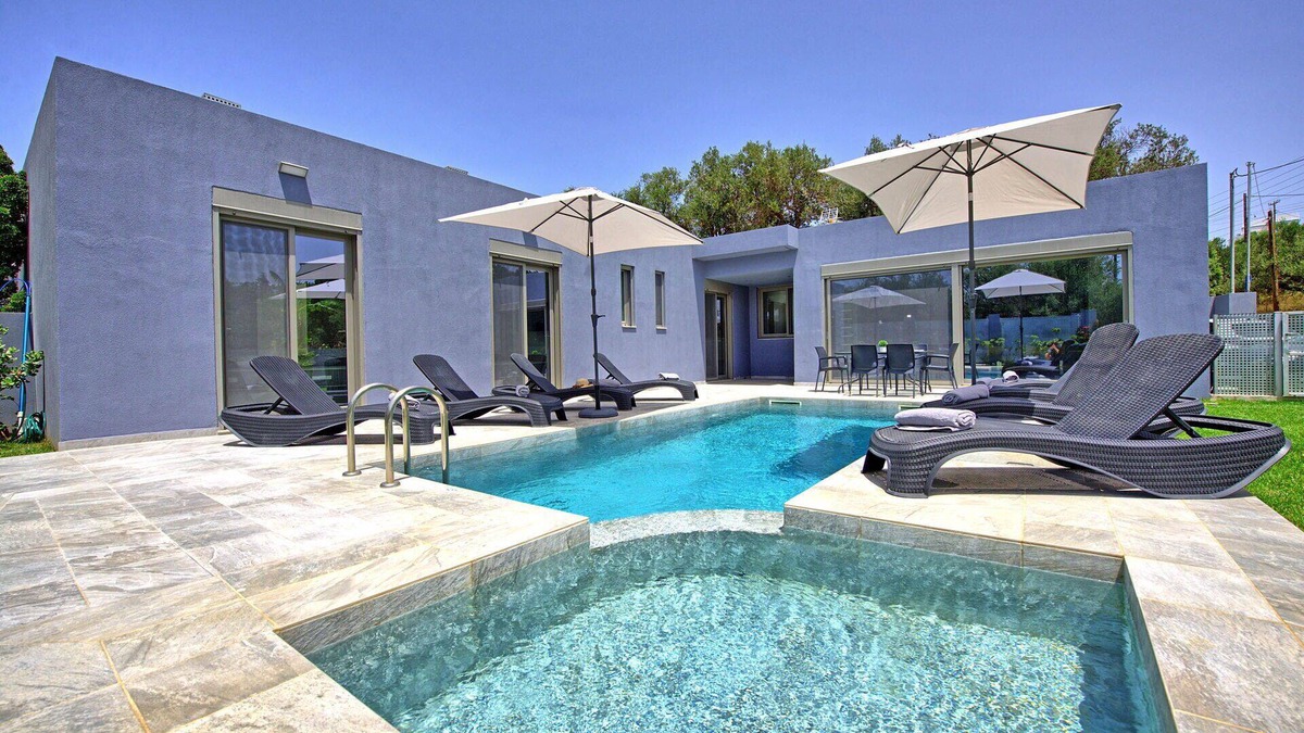 Agia Marina Villa | Villa Ampela - Holiday Villa Rental near the sea with private swimming pool in Agia Marina, Cret.