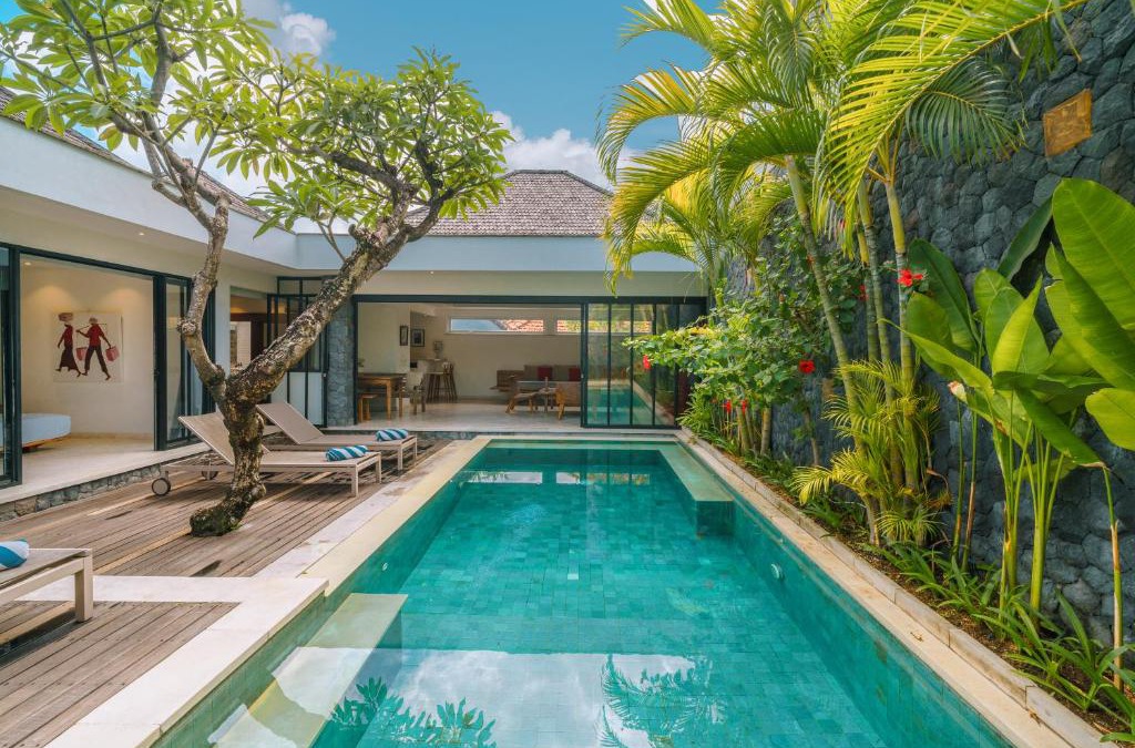 Petitenget Villa | Villa Anahata: Modern 2BR Villa w/Pool in Seminyak !