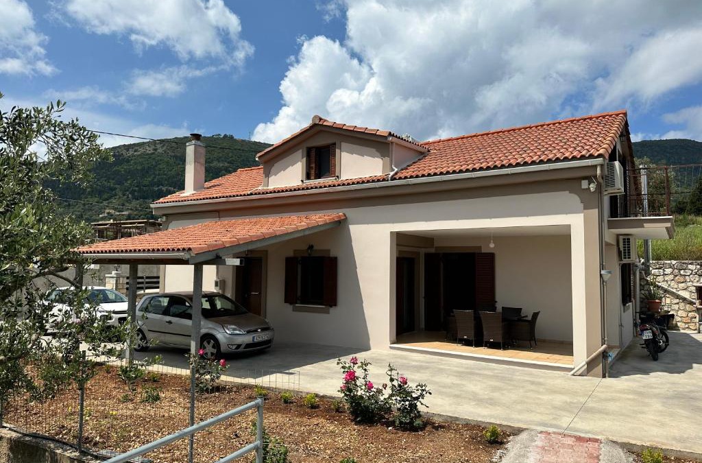 Platrithias House | Villa Andrew