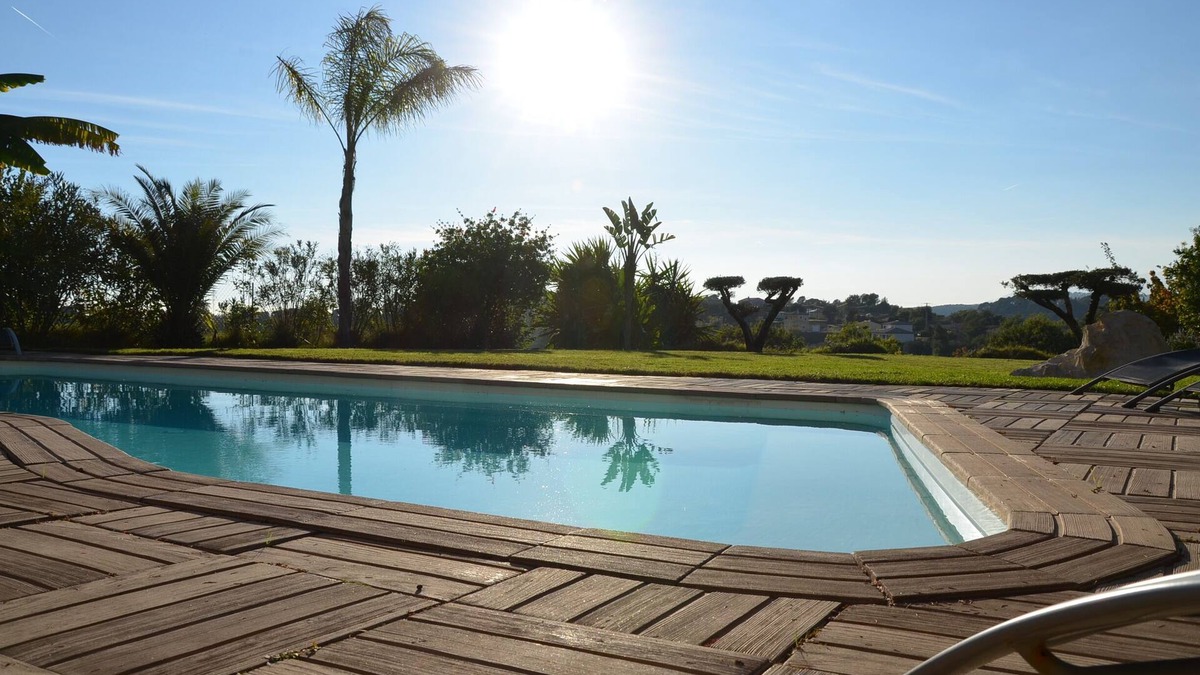 La Gaude House | Villa Angel - Panoramic view with magnificent swimming pool and pool house