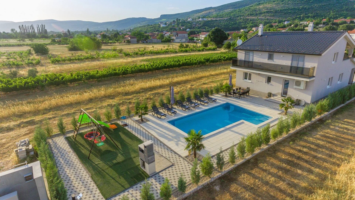 Imotski Villa | Villa Antea - privat heated pool, brand new villa, relaxing, rural near sea