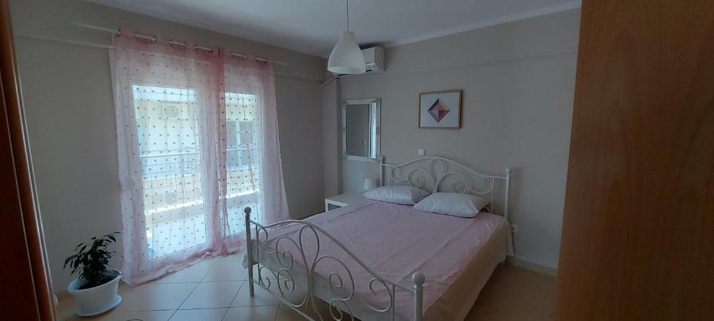 Fanari Apartment | Villa Apartamets esmerina
