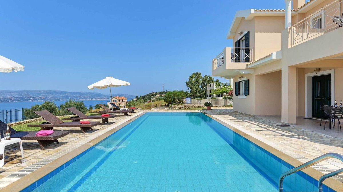Lassi Villa | Villa Argostoli Bay - Three Bedroom Villa, Sleeps 7