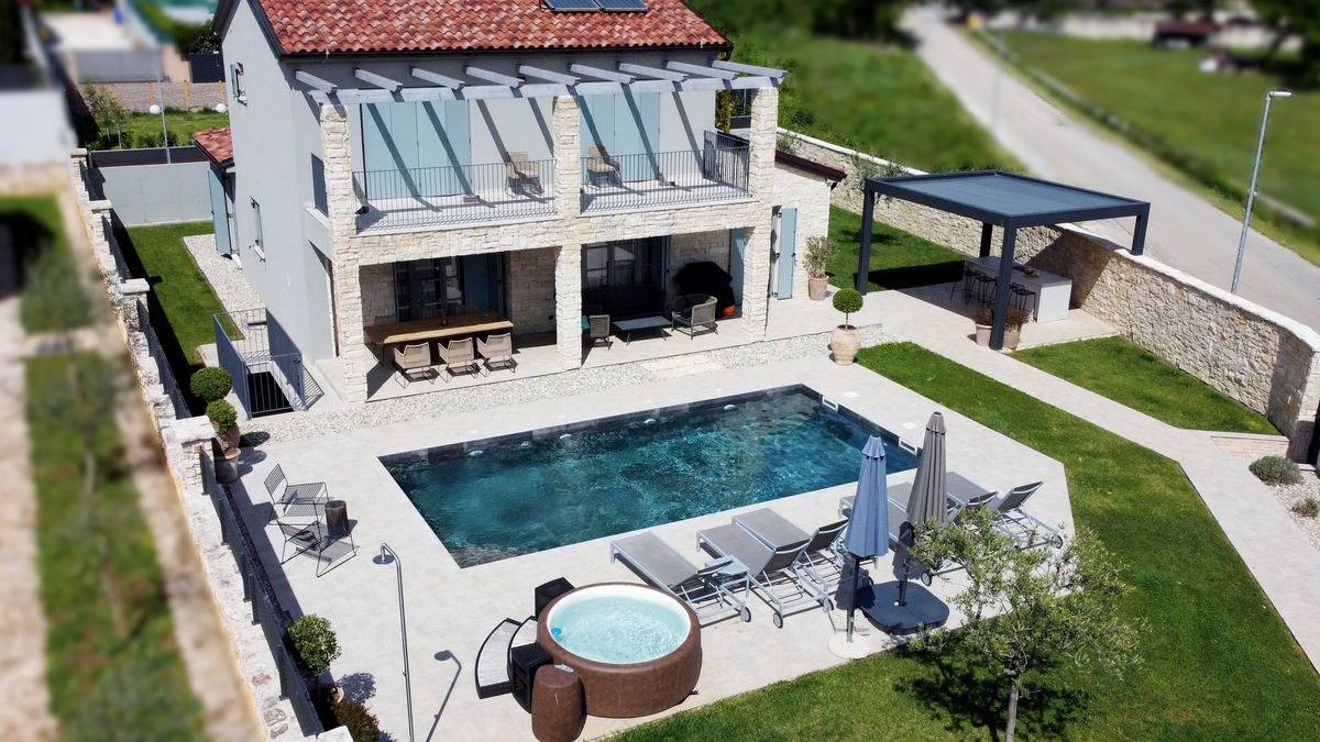 Matohanci Villa | Villa Art Renata - Pool, Sauna & Jacuzzi on 700m2